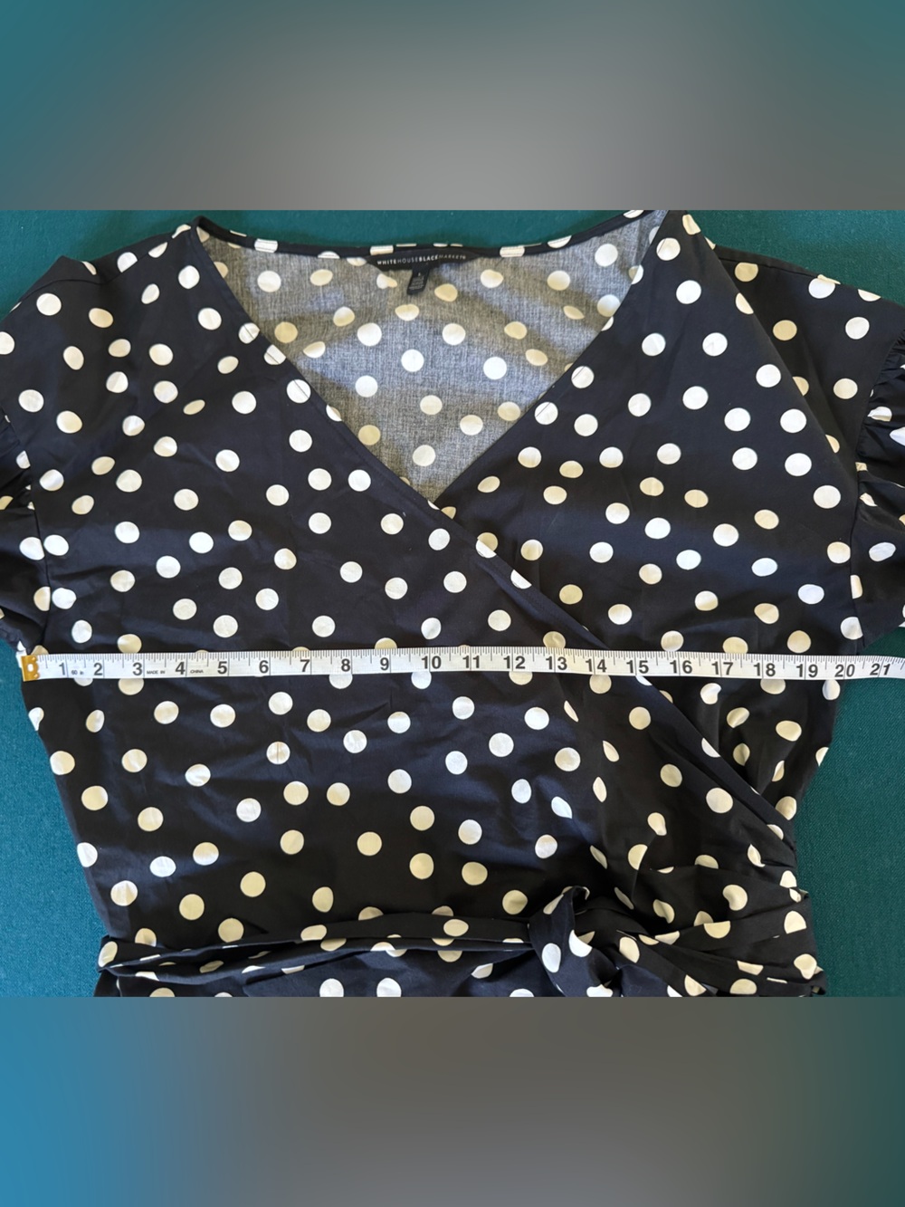 White House Black Market Black & Cream Polka Dot Puff Sleeve Wrap Blouse Sz L - Picture 9 of 12